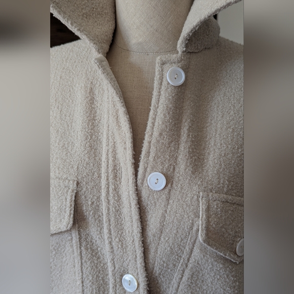 Jackson Rowe x Jillian Harris Shacket - Picture 3 of 10